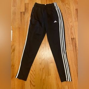 Adidas sweatpants